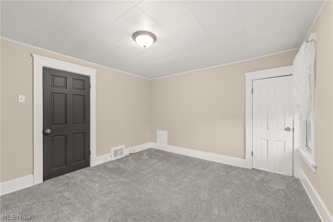 588 Jackson Street Amherst OH 44001