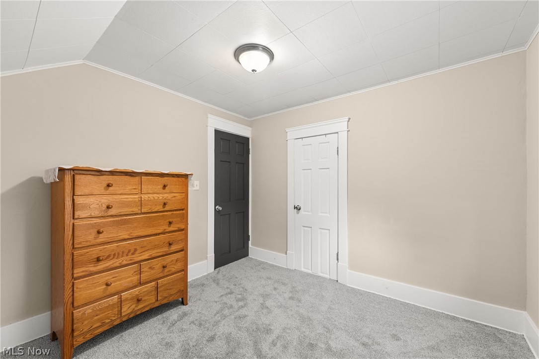 588 Jackson Street Amherst OH 44001