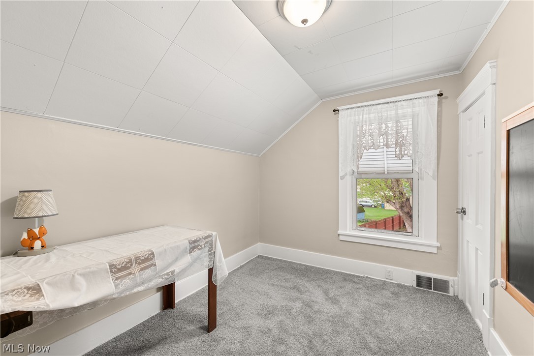 588 Jackson Street Amherst OH 44001