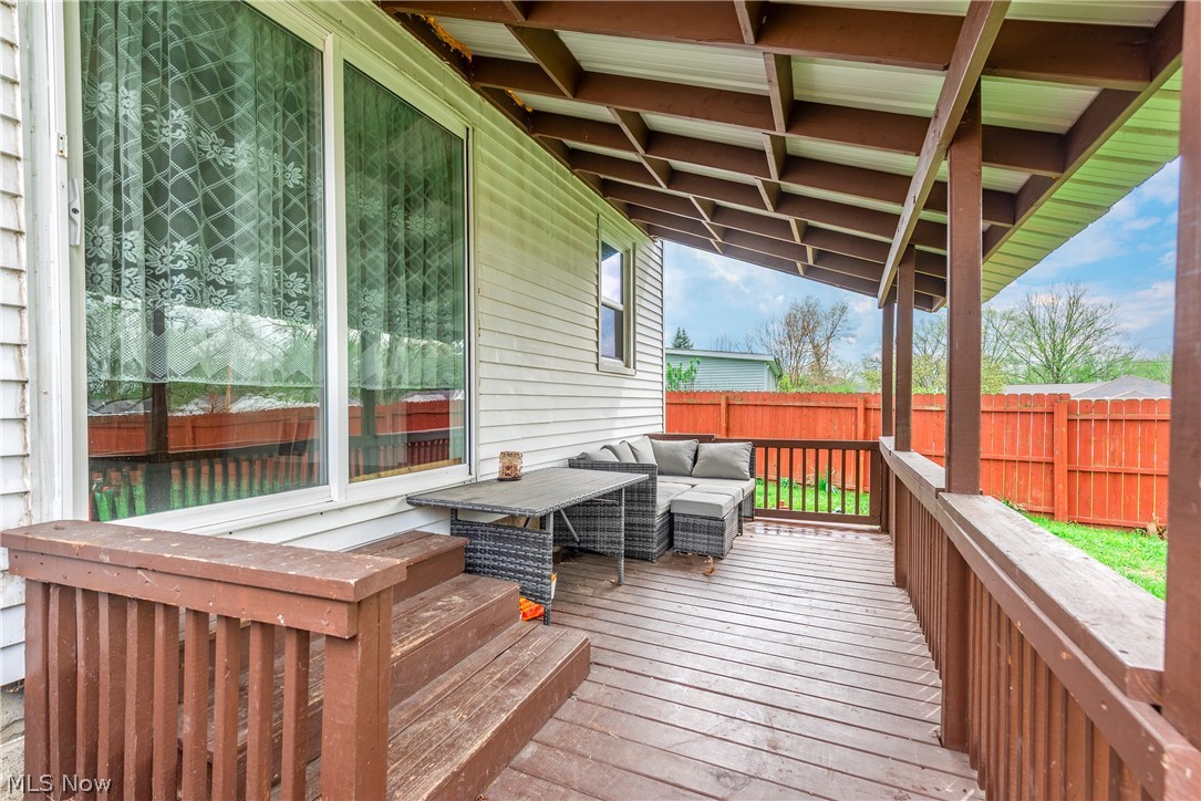 588 Jackson Street Amherst OH 44001