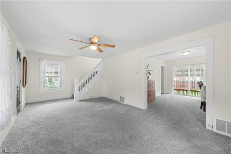 588 Jackson Street Amherst OH 44001