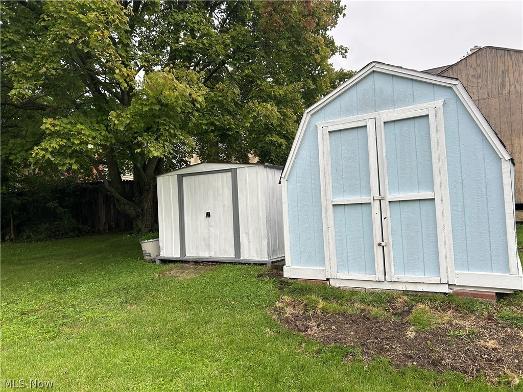 315 N Bentley Avenue Niles OH 44446
