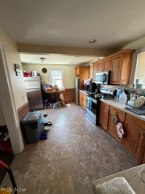 13445 Emerson Avenue Lakewood OH 44107