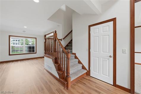 6619 Shiloh Street NW Canton OH 44708