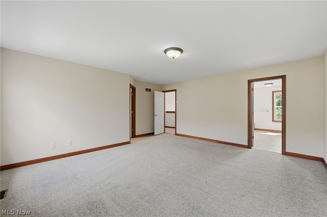 6619 Shiloh Street NW Canton OH 44708