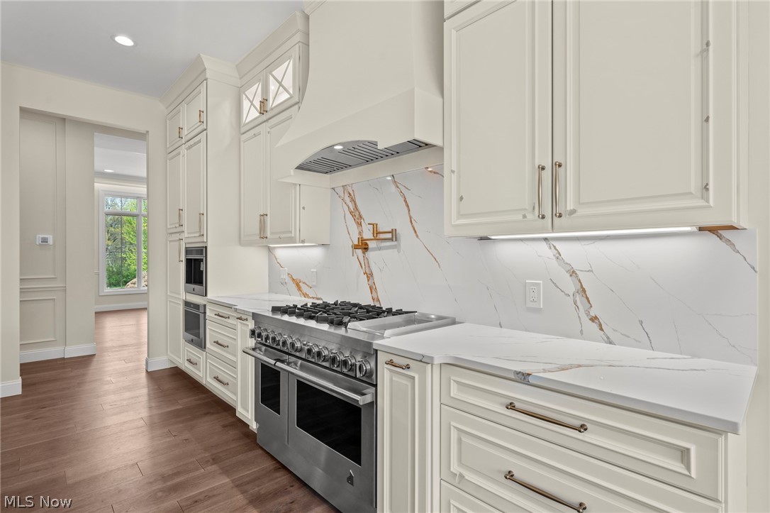 28525 Hidden Valley Drive Orange Village OH 44022