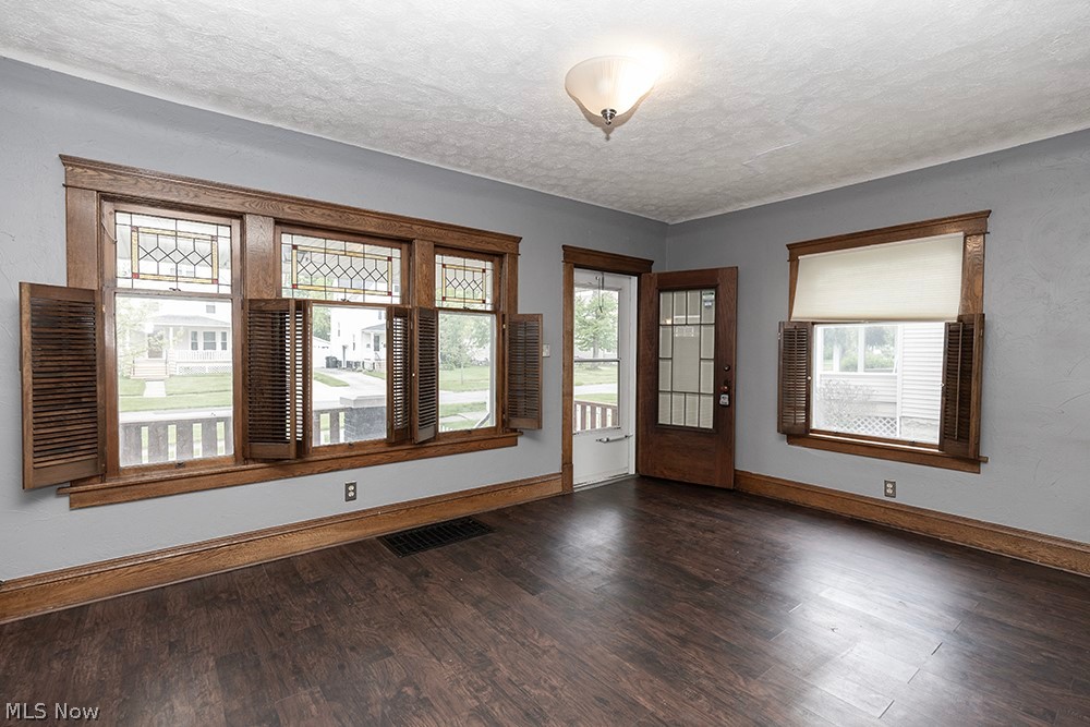 144 Cornell Avenue Elyria OH 44035