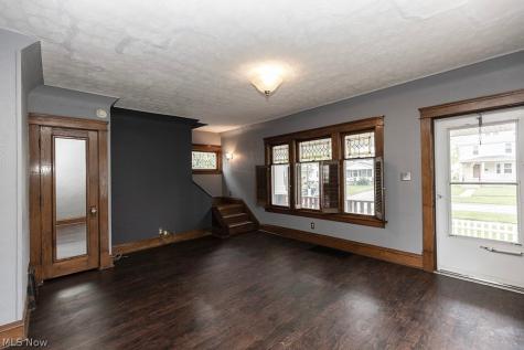 144 Cornell Avenue Elyria OH 44035