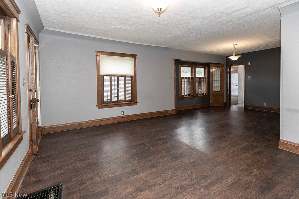 144 Cornell Avenue Elyria OH 44035