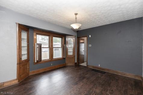 144 Cornell Avenue Elyria OH 44035
