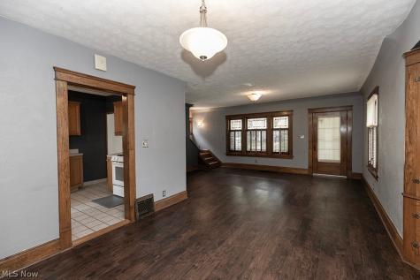144 Cornell Avenue Elyria OH 44035