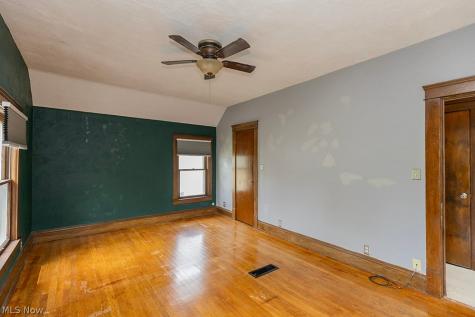 144 Cornell Avenue Elyria OH 44035