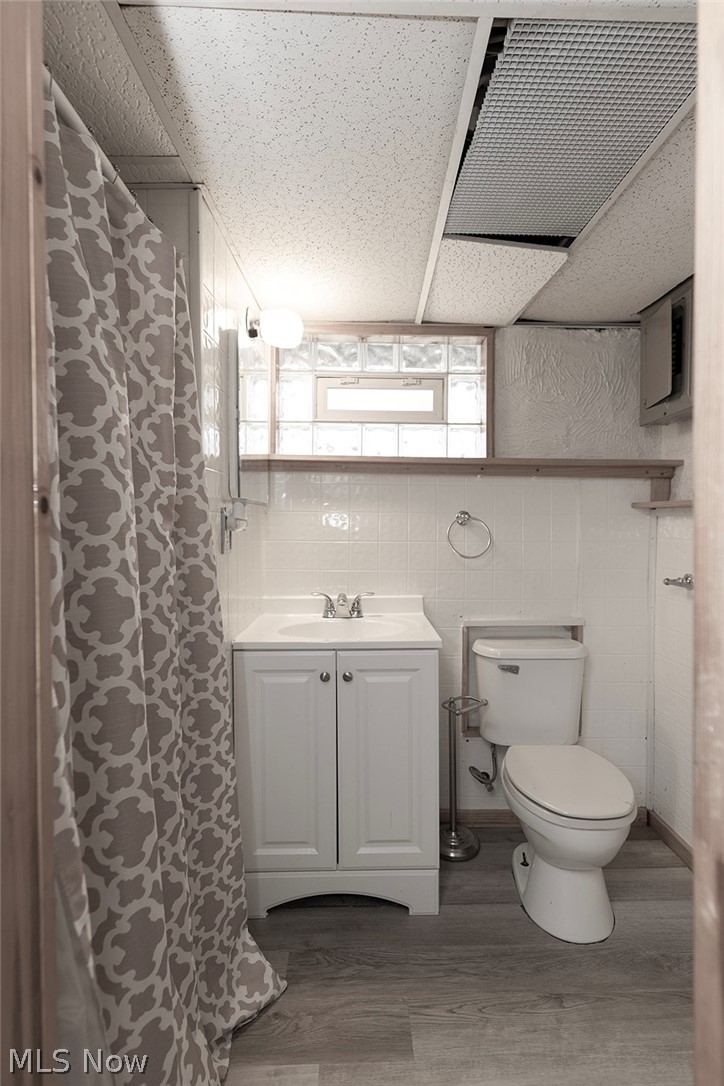 144 Cornell Avenue Elyria OH 44035