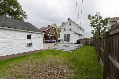 144 Cornell Avenue Elyria OH 44035