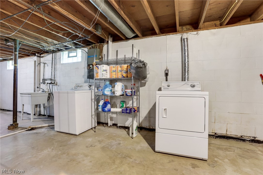 62682 Beverly Lane Cambridge OH 43725
