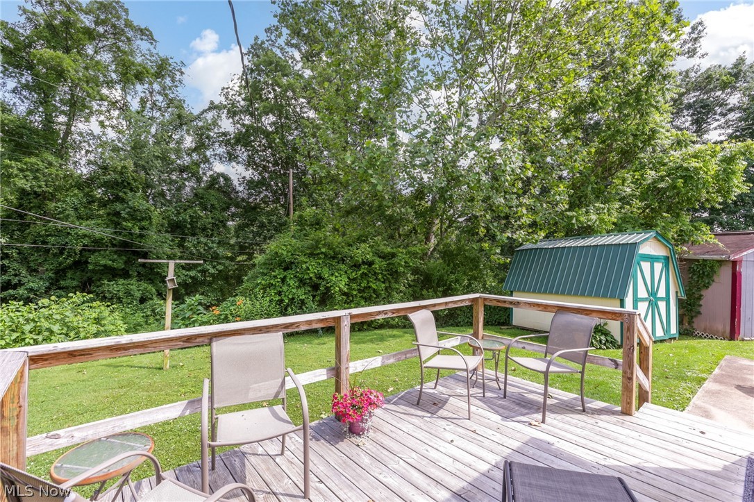 62682 Beverly Lane Cambridge OH 43725