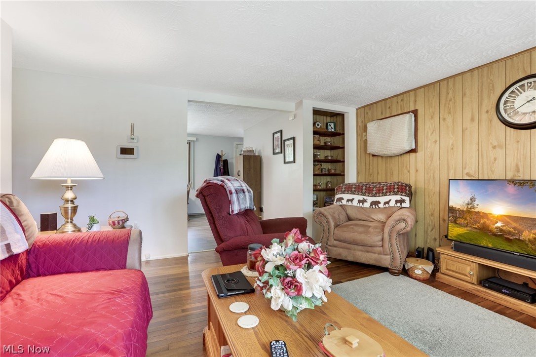 62682 Beverly Lane Cambridge OH 43725