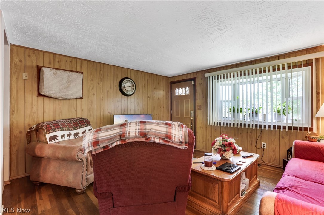 62682 Beverly Lane Cambridge OH 43725