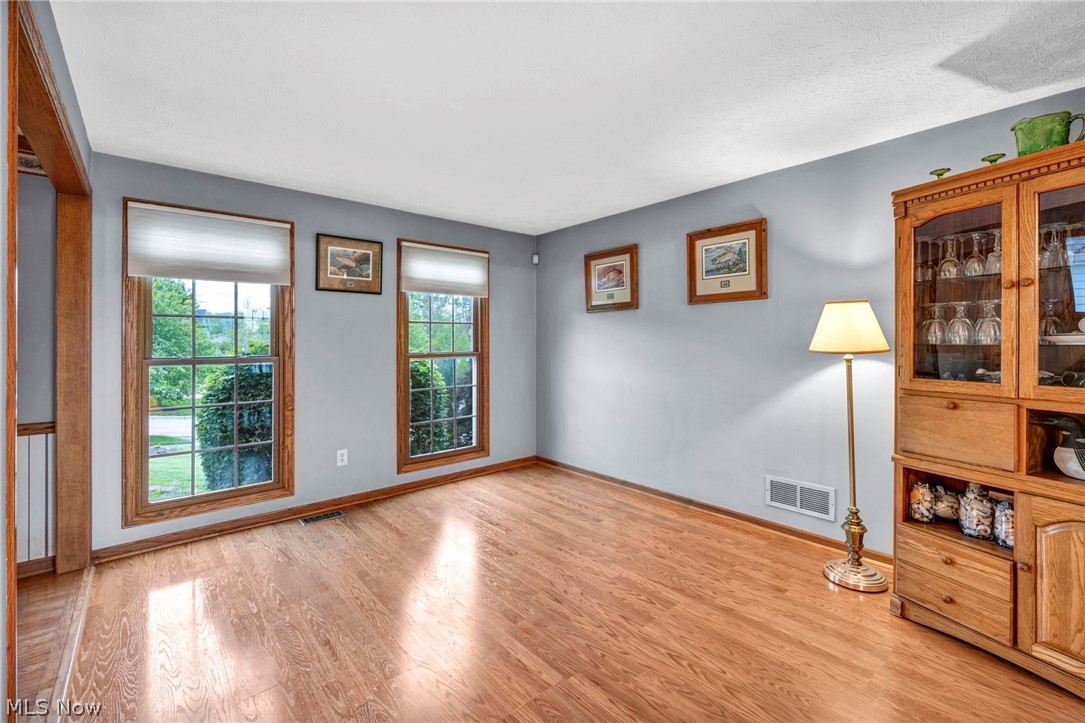139 Mccleary Court Northfield OH 44067