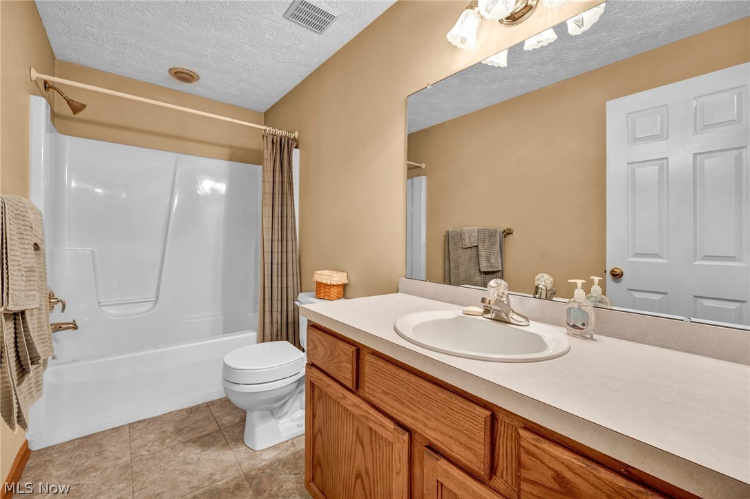 139 Mccleary Court Northfield OH 44067