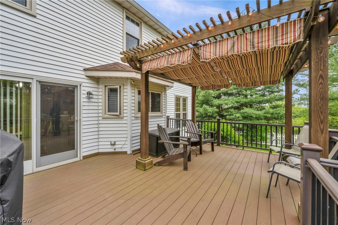 139 Mccleary Court Northfield OH 44067
