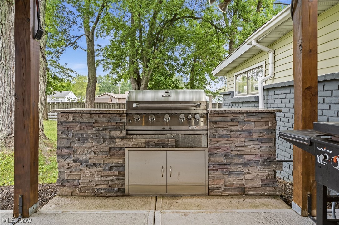 1721 State Route 303 Streetsboro OH 44241