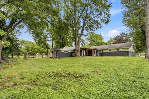 1721 State Route 303 Streetsboro OH 44241