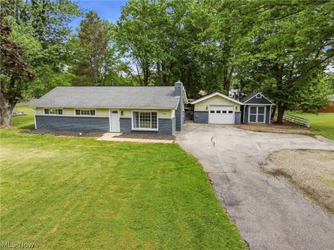 1721 State Route 303 Streetsboro OH 44241