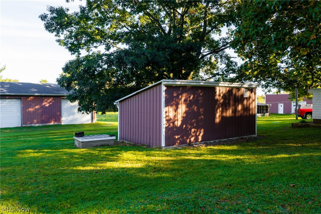 6135 S Ridge West Road W Ashtabula OH 44004