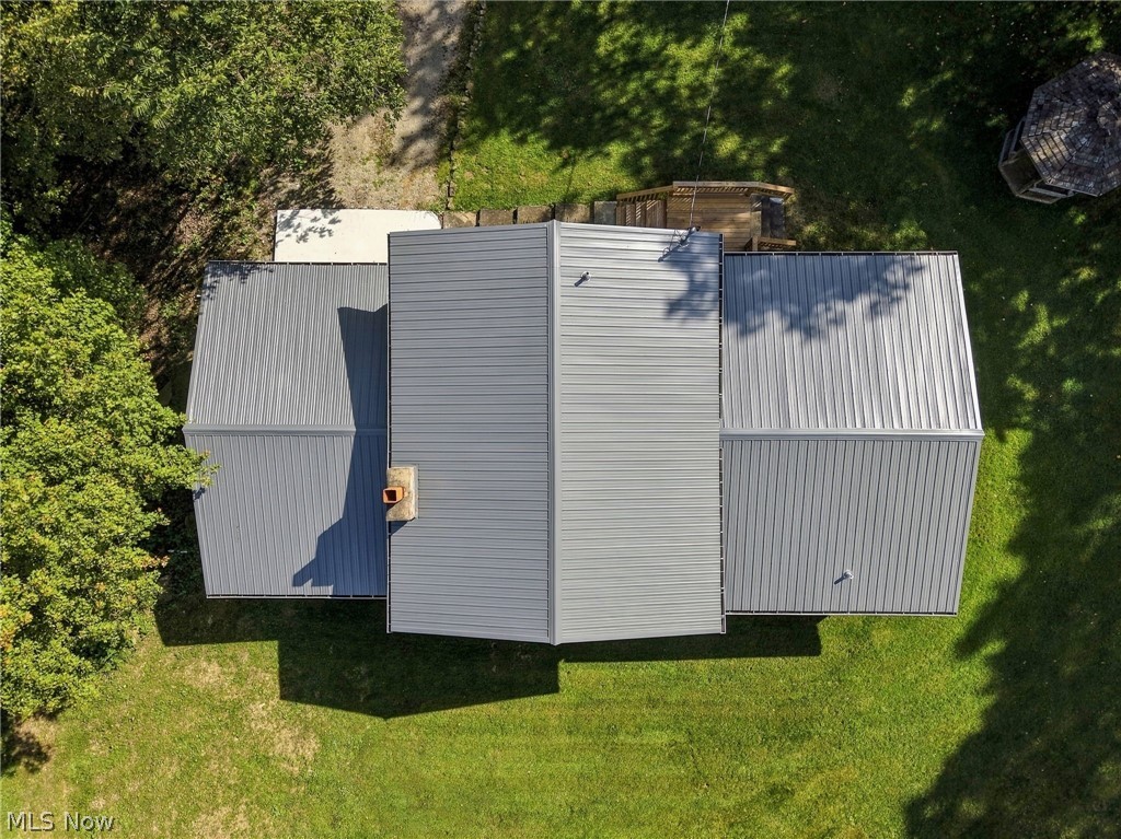 7011 Kensington Road NE Carrollton OH 44615