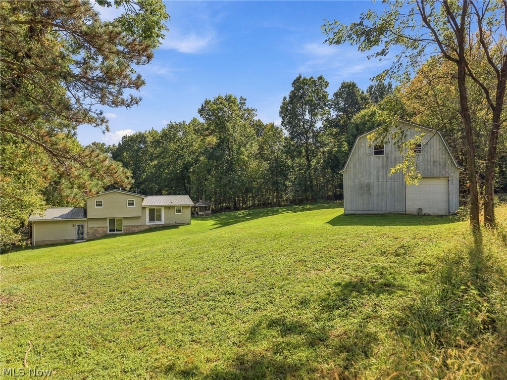 7011 Kensington Road NE Carrollton OH 44615