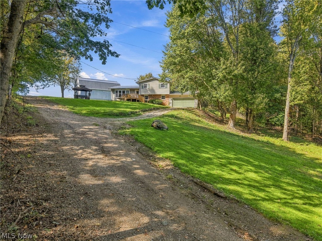 7011 Kensington Road NE Carrollton OH 44615