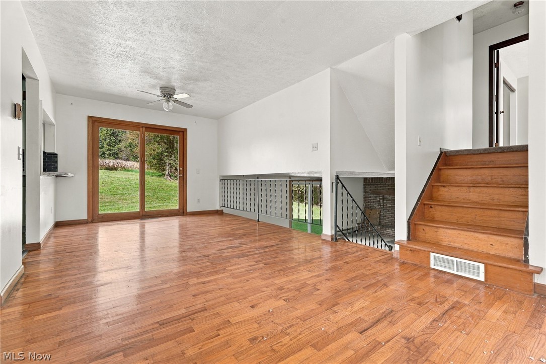 7011 Kensington Road NE Carrollton OH 44615