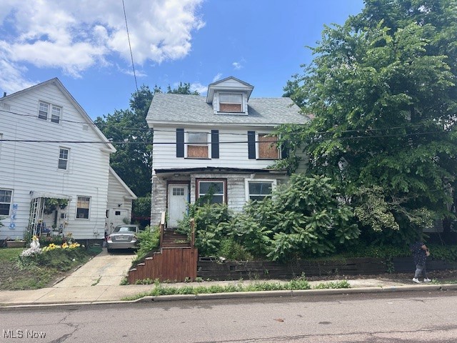 262 S Portage Path Akron OH 44302