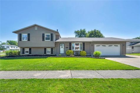 127 Edgefield Drive Elyria OH 44035