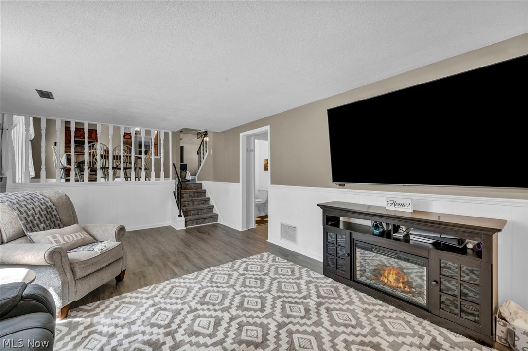 127 Edgefield Drive Elyria OH 44035