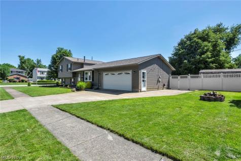 127 Edgefield Drive Elyria OH 44035