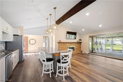 2540 Brantwood Drive Westlake OH 44145