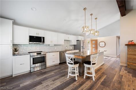 2540 Brantwood Drive Westlake OH 44145