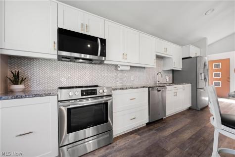 2540 Brantwood Drive Westlake OH 44145