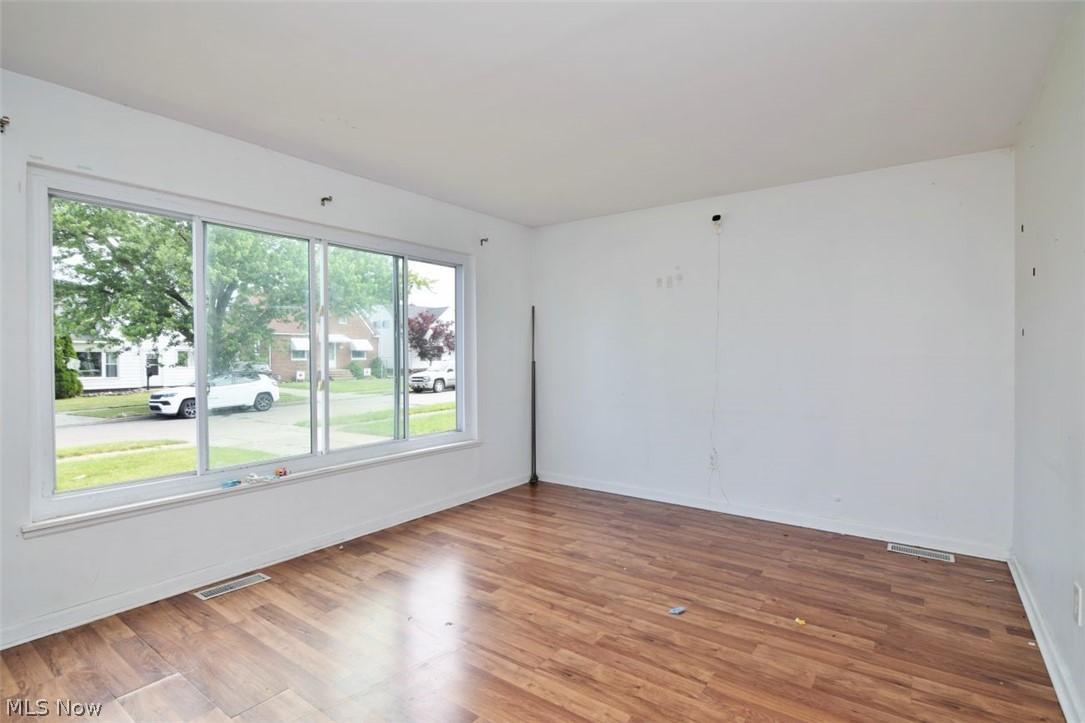 8115 Liberty Avenue Parma OH 44129