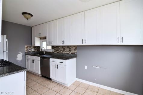 8115 Liberty Avenue Parma OH 44129