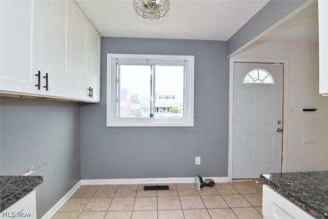 8115 Liberty Avenue Parma OH 44129