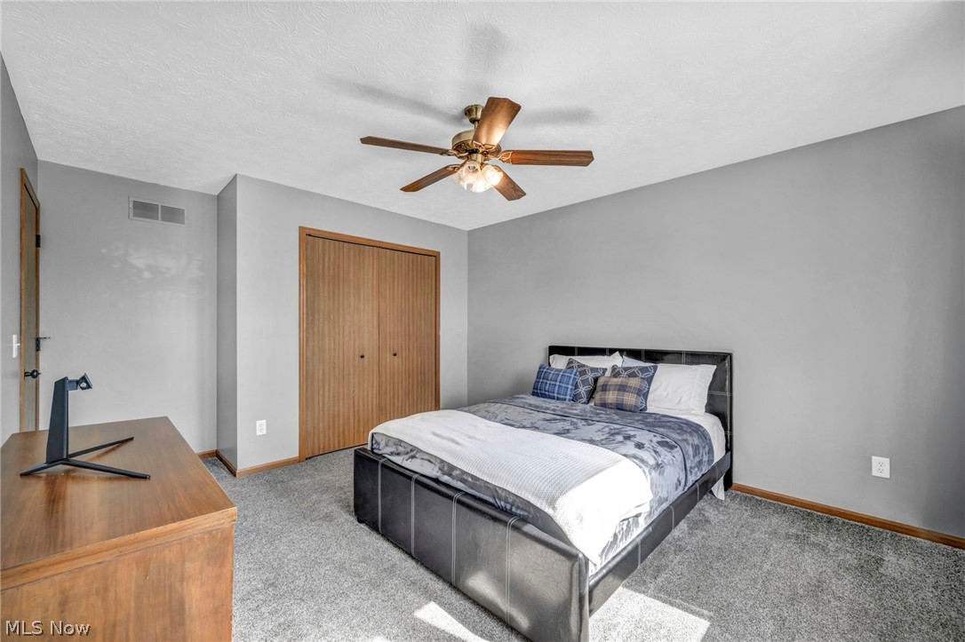 352 Carol Lane Elyria OH 44035