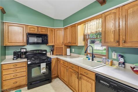 8127 Rolling Brook Road Sagamore Hills OH 44067