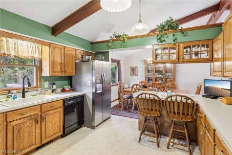 8127 Rolling Brook Road Sagamore Hills OH 44067