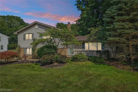 8127 Rolling Brook Road Sagamore Hills OH 44067