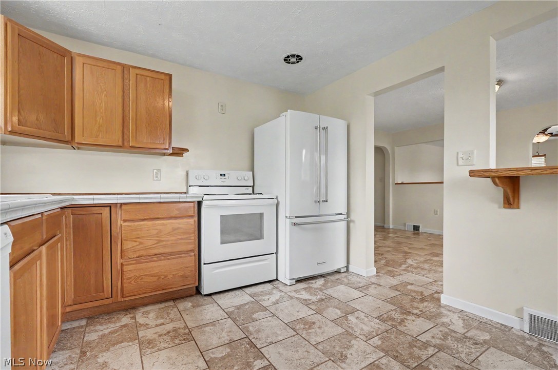 3625 State Route 43 Kent OH 44240
