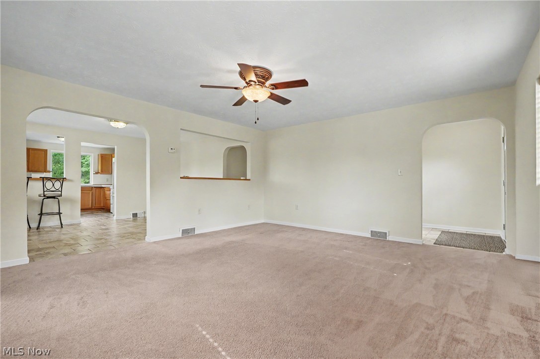 3625 State Route 43 Kent OH 44240