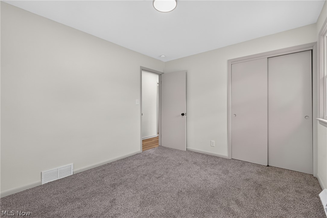 23543 Angela Drive Warrensville Heights OH 44128